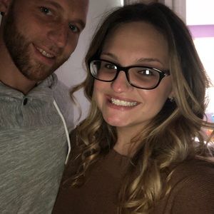 Meet your Posher, Genna